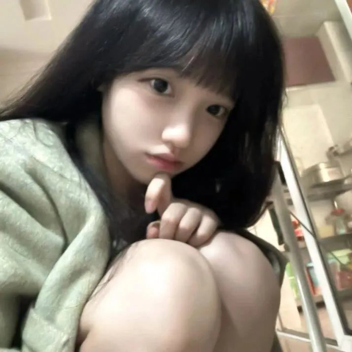 邪恶的蕾丝莉
